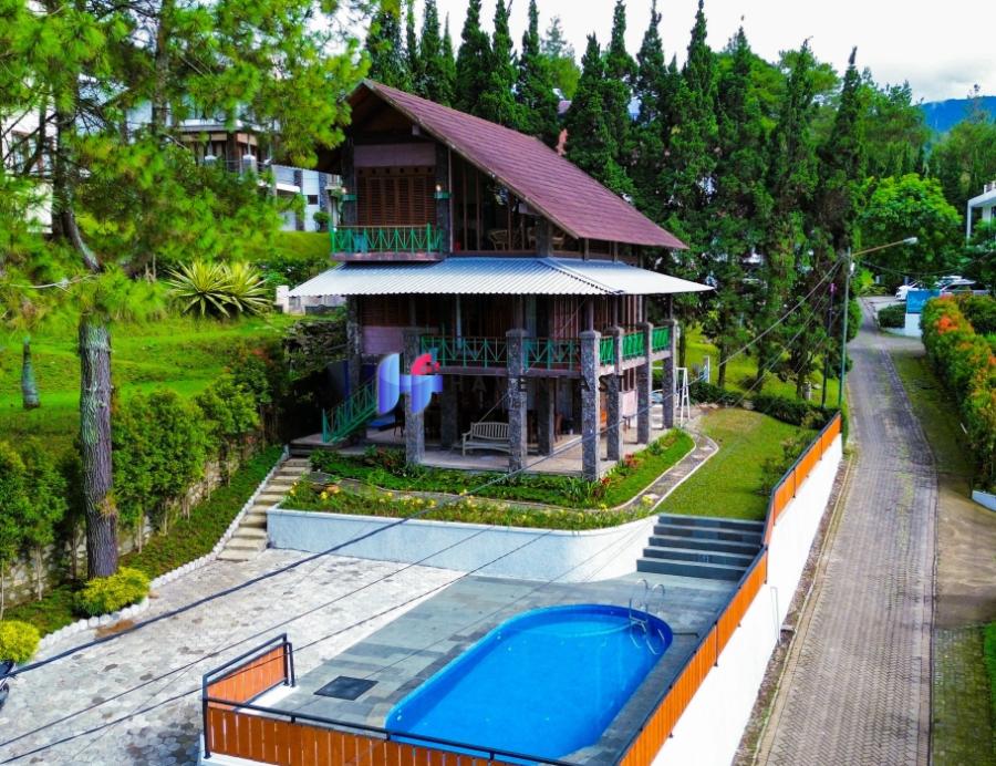 Villa Istana Bunga The Petra Villa